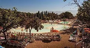 Norcenni Aparthotel